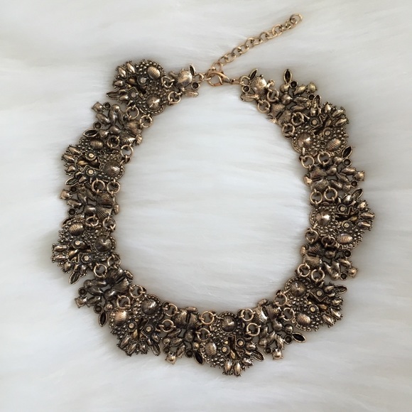 "Antoinette" Necklace || Clear Crystal Statement - Picture 5 of 11