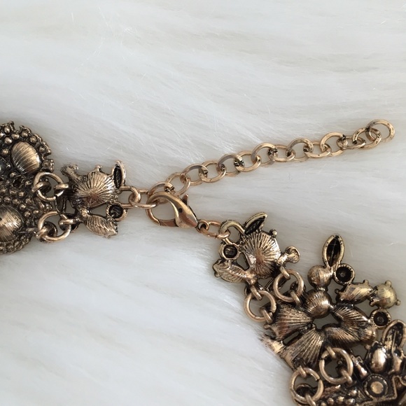 "Antoinette" Necklace || Clear Crystal Statement - Picture 6 of 11