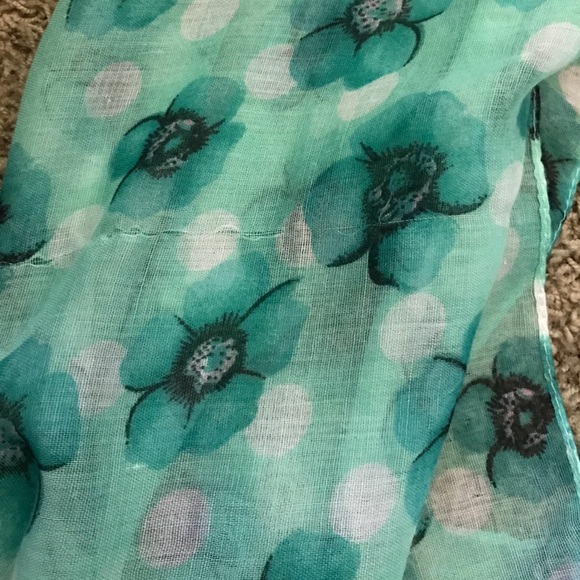 Infinity Scarf - Picture 2 of 4