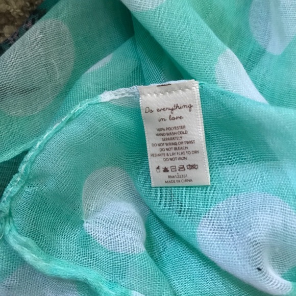 Infinity Scarf - Picture 3 of 4