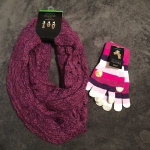 NEW scarf & gloves