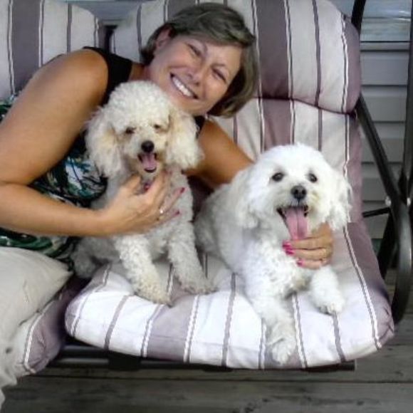 Meet your Posher, Pam - Picture 1 of 1