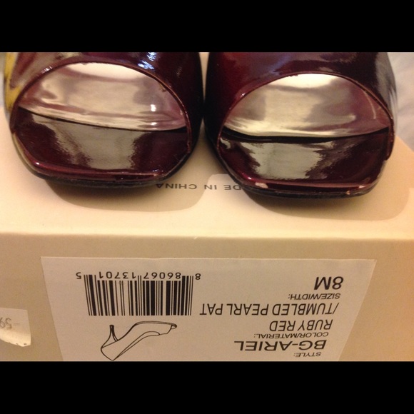 BCBG :: Dark Ruby Red Slippers - Picture 6 of 7
