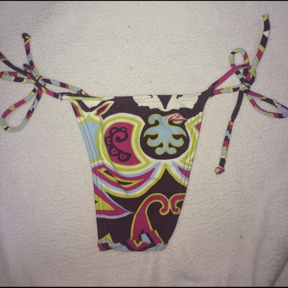 BRAXILIAN BIKINI TIE BOTTOMS