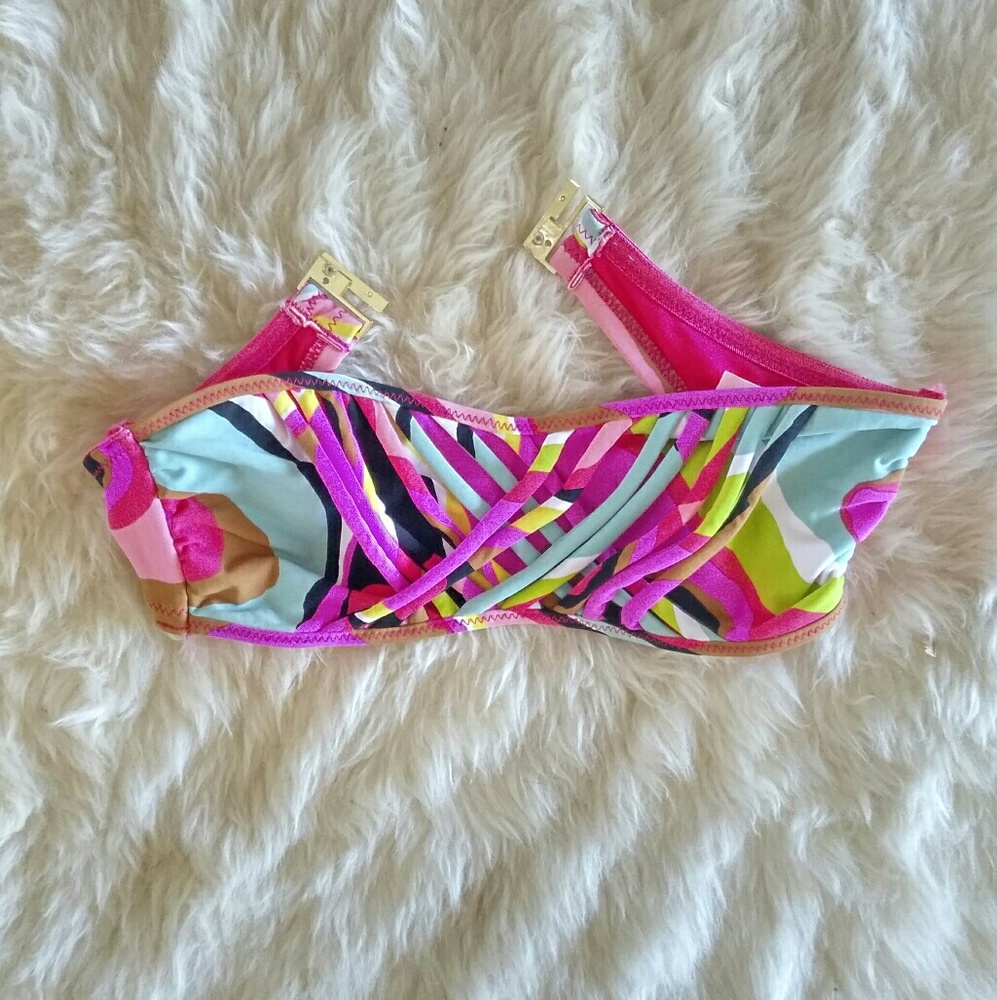 Vibrant H&M Bikini Top!