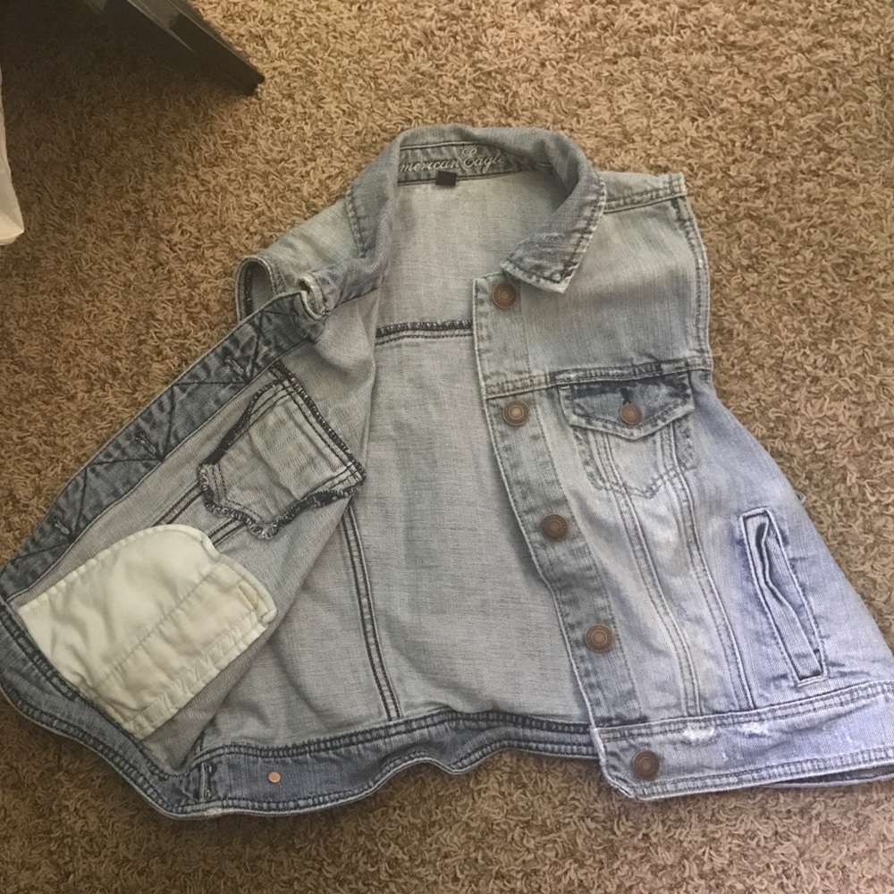 Jean Vest