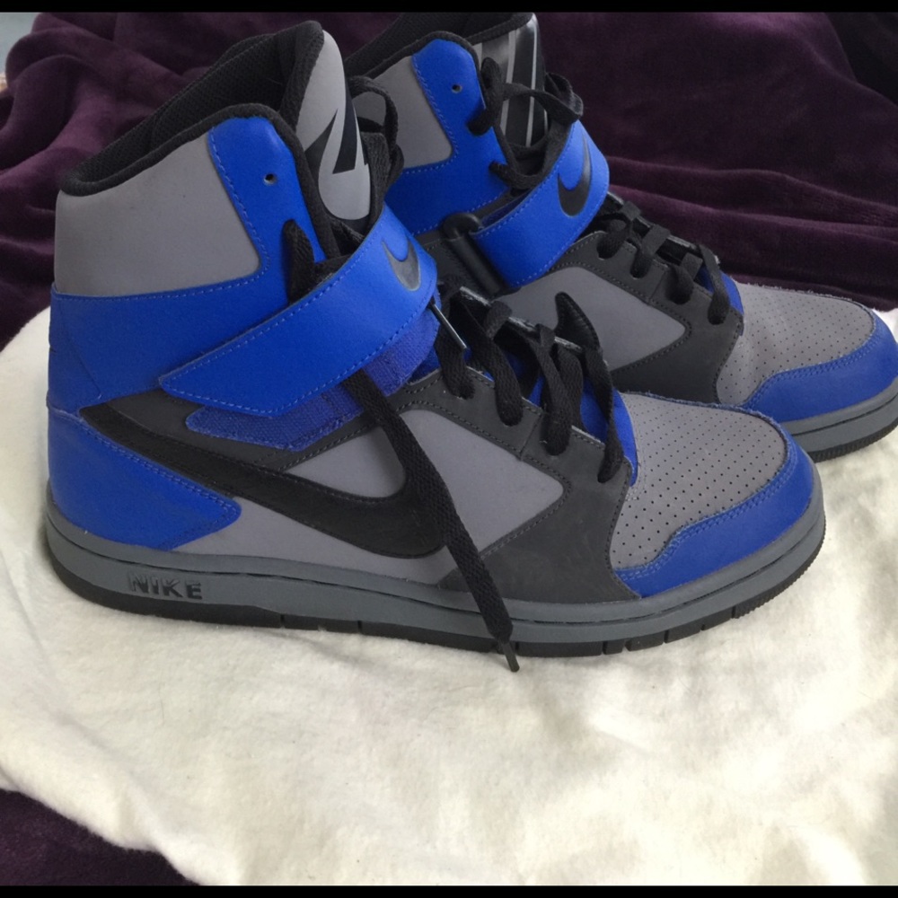Nike Super High men's basketball sneakers