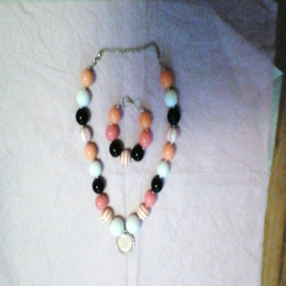 Thyroid cancer necklace and bracelet, never worn