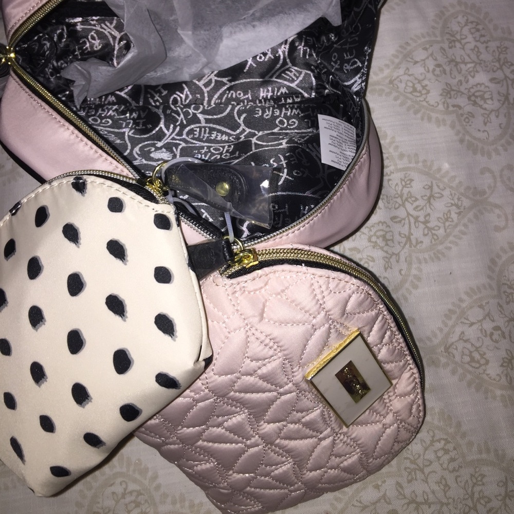 SOLD Betsey Johnson Blush Pink Cosmetic bag set - Picture 8 of 8