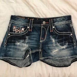 BRAND NEW Rock revival jean shorts