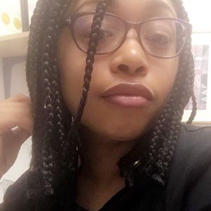 Meet your Posher, Sasha