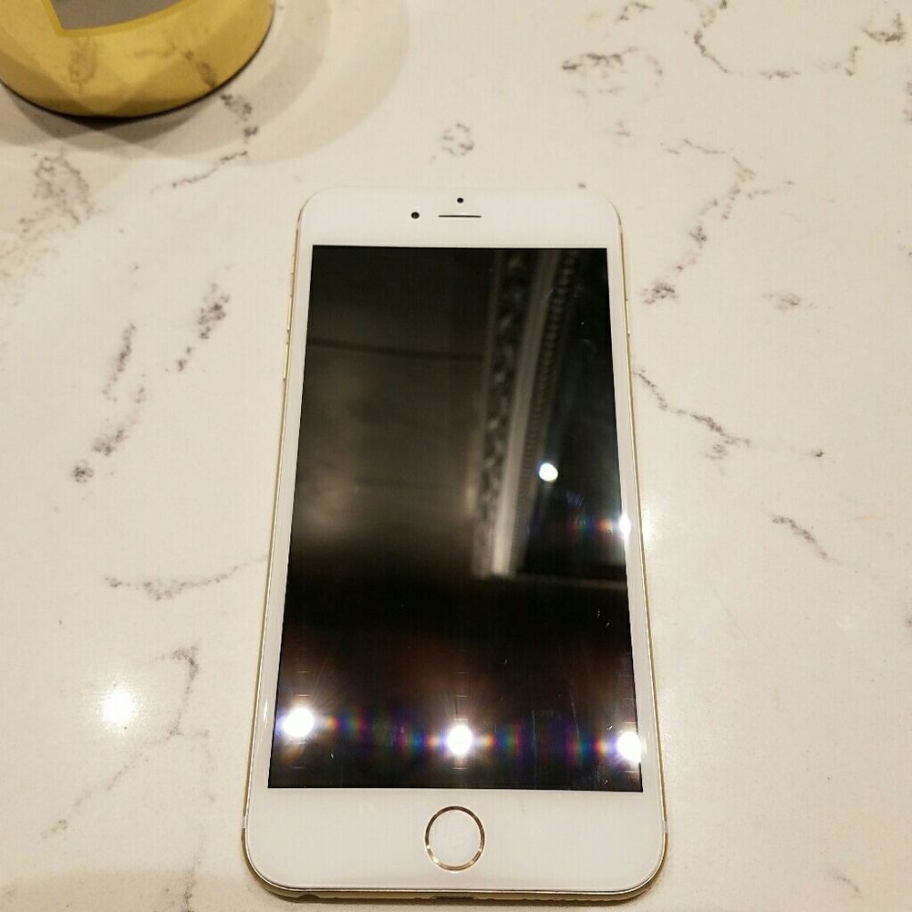 IPHONE 6 PLUS - SOLD!