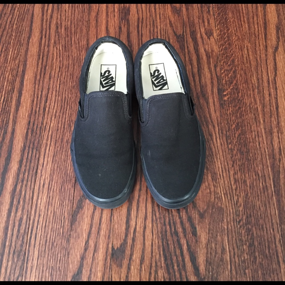 Black Vans