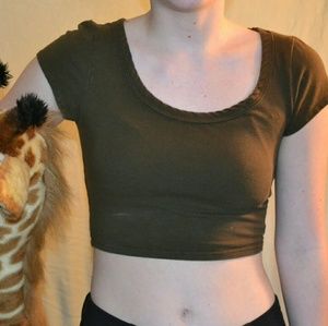 Olive Nicki Minaj crop top.