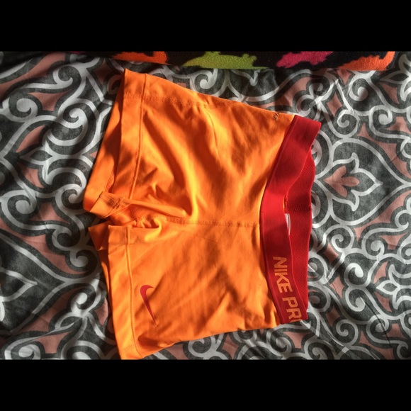 Nike pro spandex!!! - Picture 1 of 3