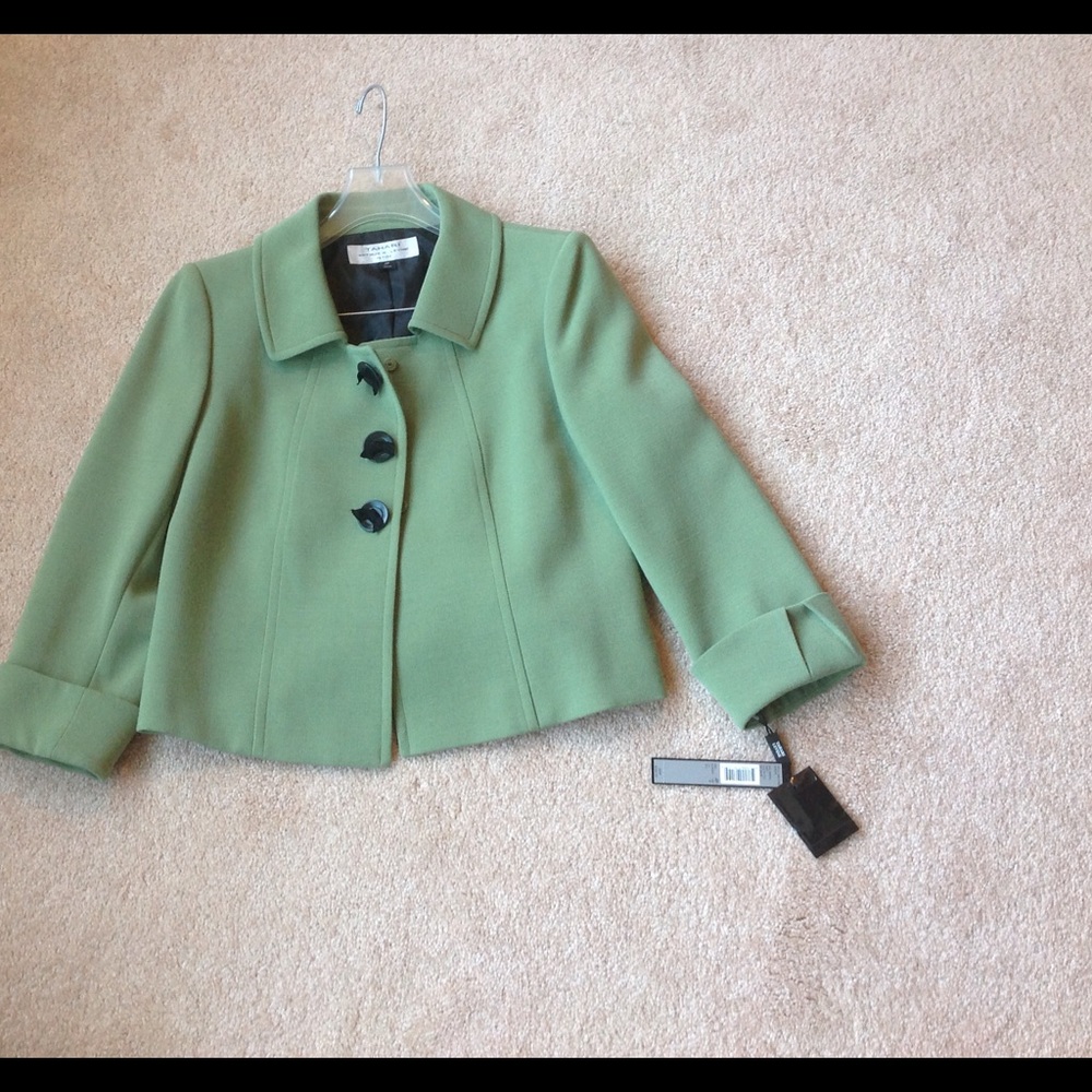 Tahari  jacket (suit) light green