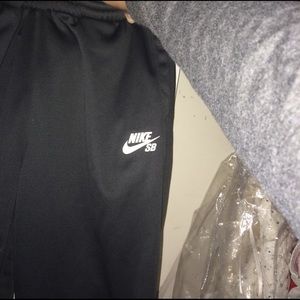 Nike SB sweatpants
