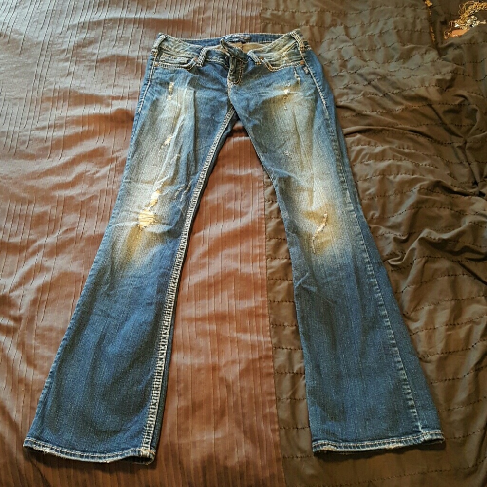 *RESERVED* Perfect fit, boot cut jeans