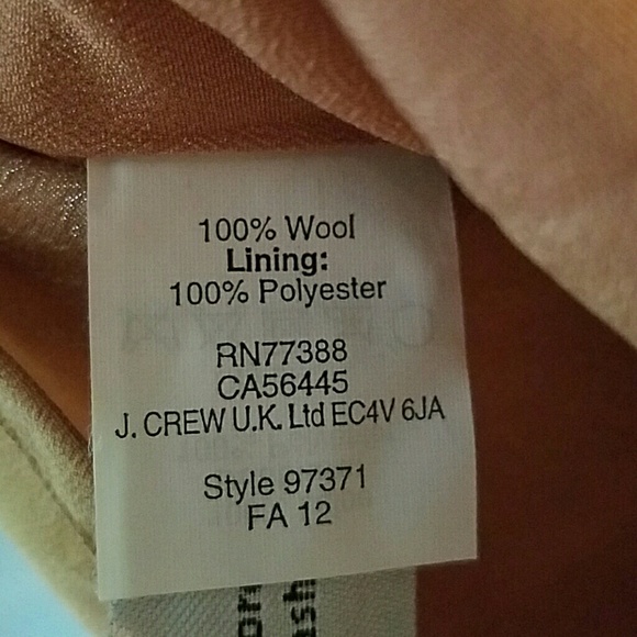 Sleeveless Top - Picture 4 of 5