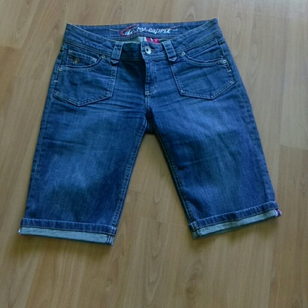 Esprit Short
