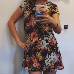 Floral shift dress