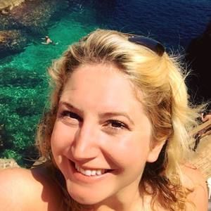 Meet your Posher, Natalie