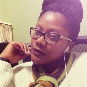 Meet your Posher, Shelita