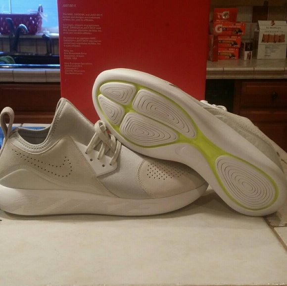 Nike Lunarcharge premium SUEDE 13 - Picture 1 of 4