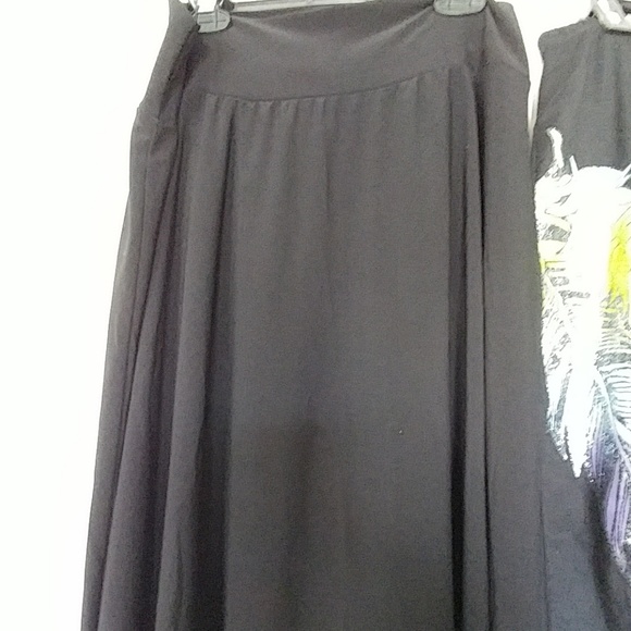 BLACK SKIRTS FREE FLOWY NWT BOHO SIZES M & L - Picture 3 of 8