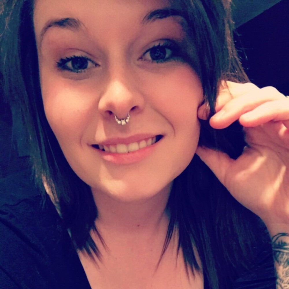 Meet your Posher, Tayler