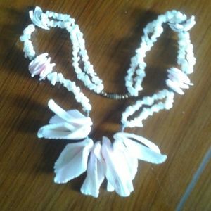 Vintage shell and M.O.P. ALL SMALL BEADS! necklace