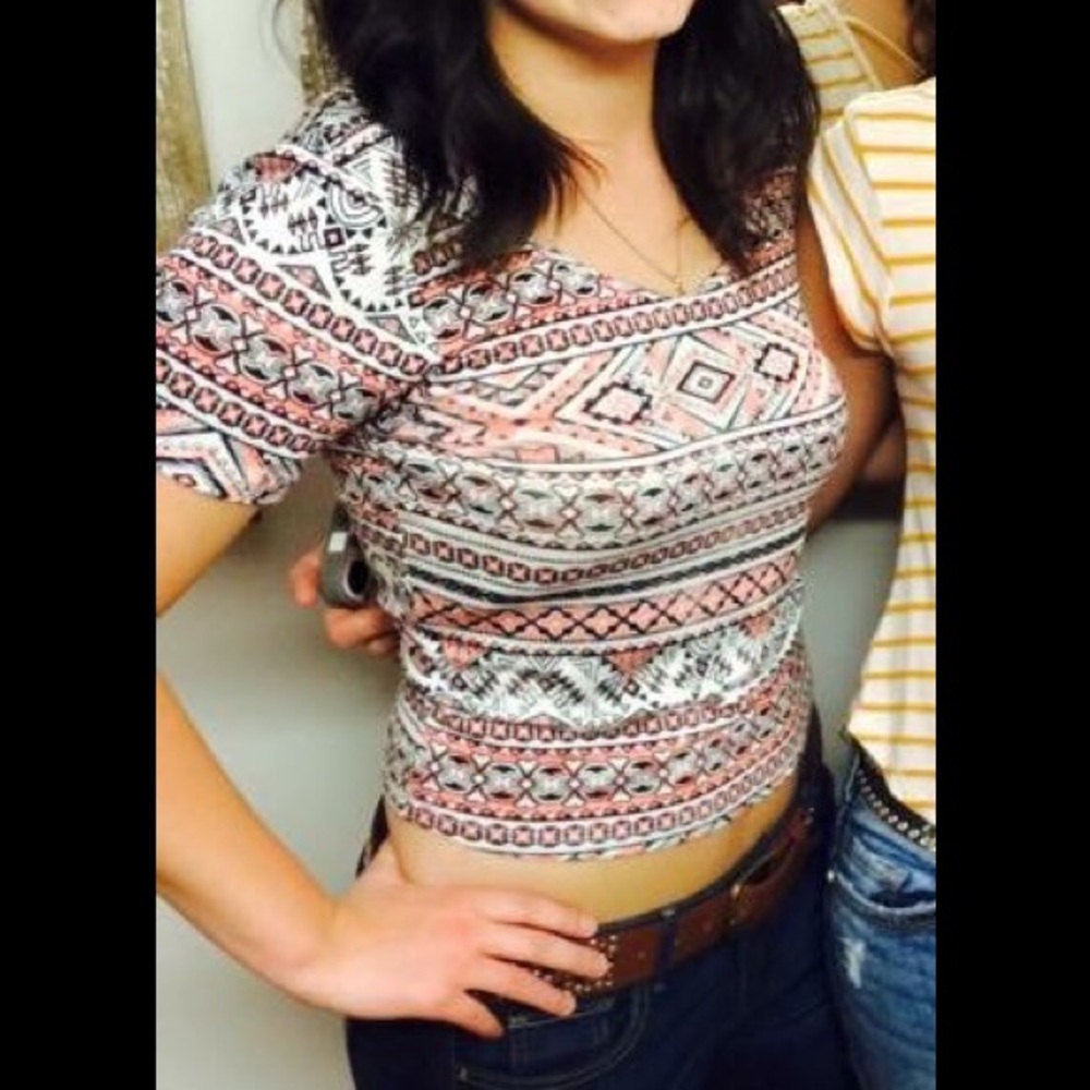 Aeropostale Crop Top