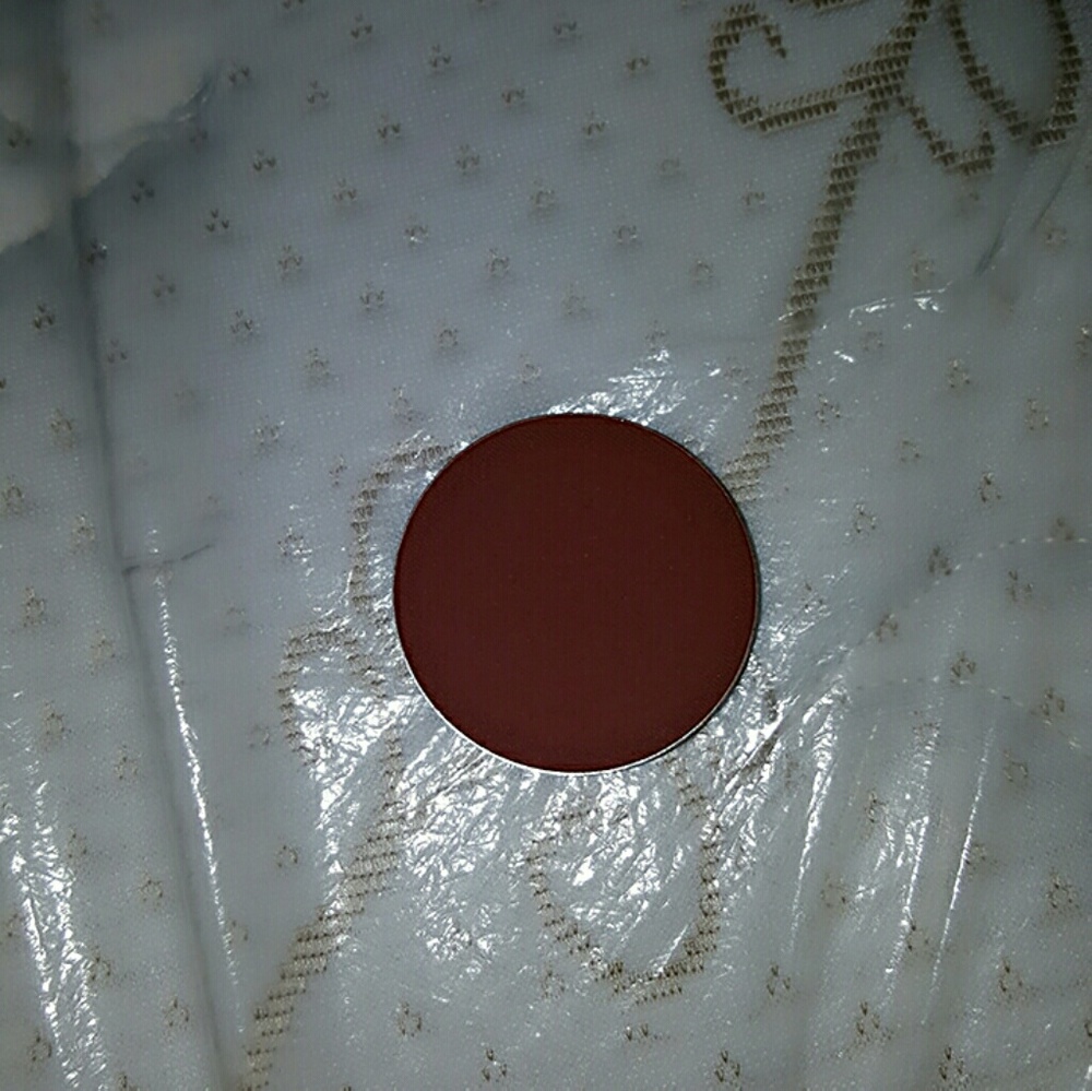 MAC COSMETICS BLUSH IN RAIZIN
