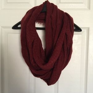 SOLD ❤️ Knit scarf