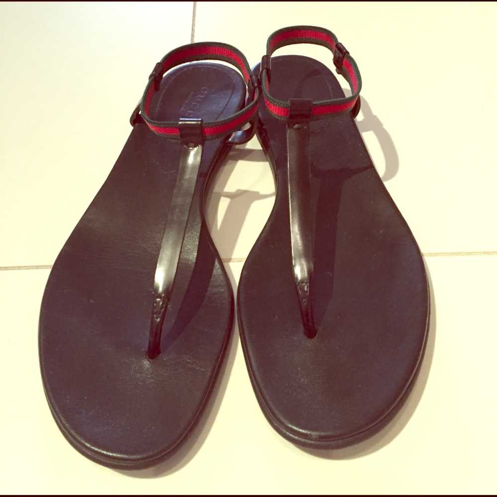 Gucci black/Gucci stripe flat sandals
