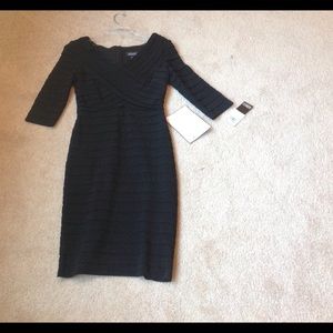 Adrianna papell black dress size 4