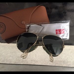 New Ray-Ban aviators