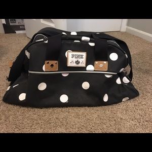 Large VS PINK duffle.