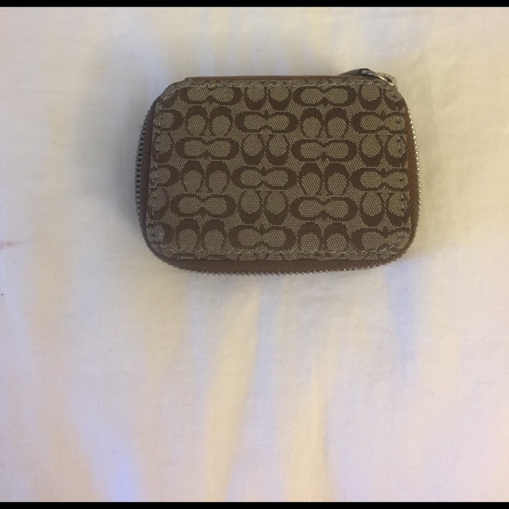 Coach zipper pill bottle holder