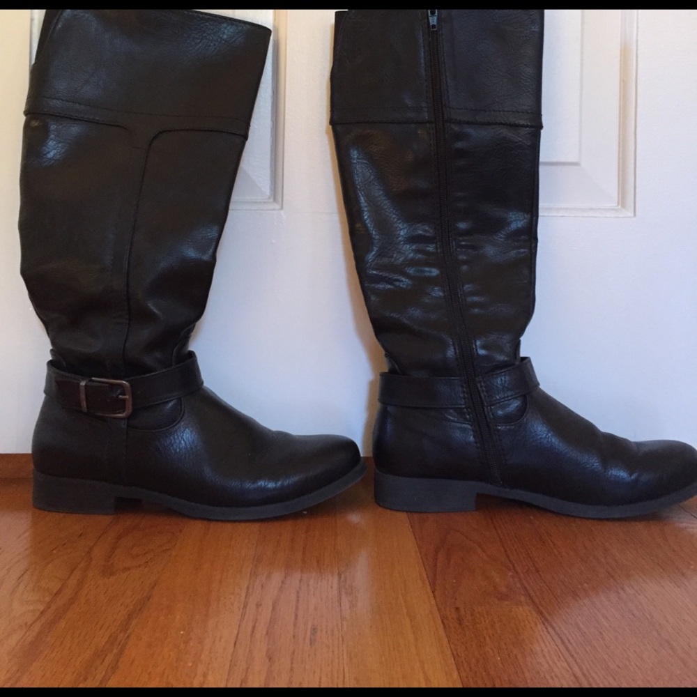 ‼️SOLD‼️Classic Black Boots