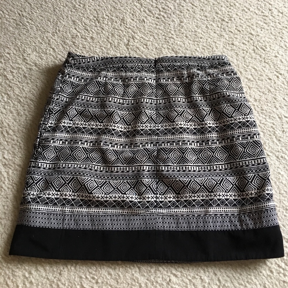 Tribal skirt! - Picture 2 of 4