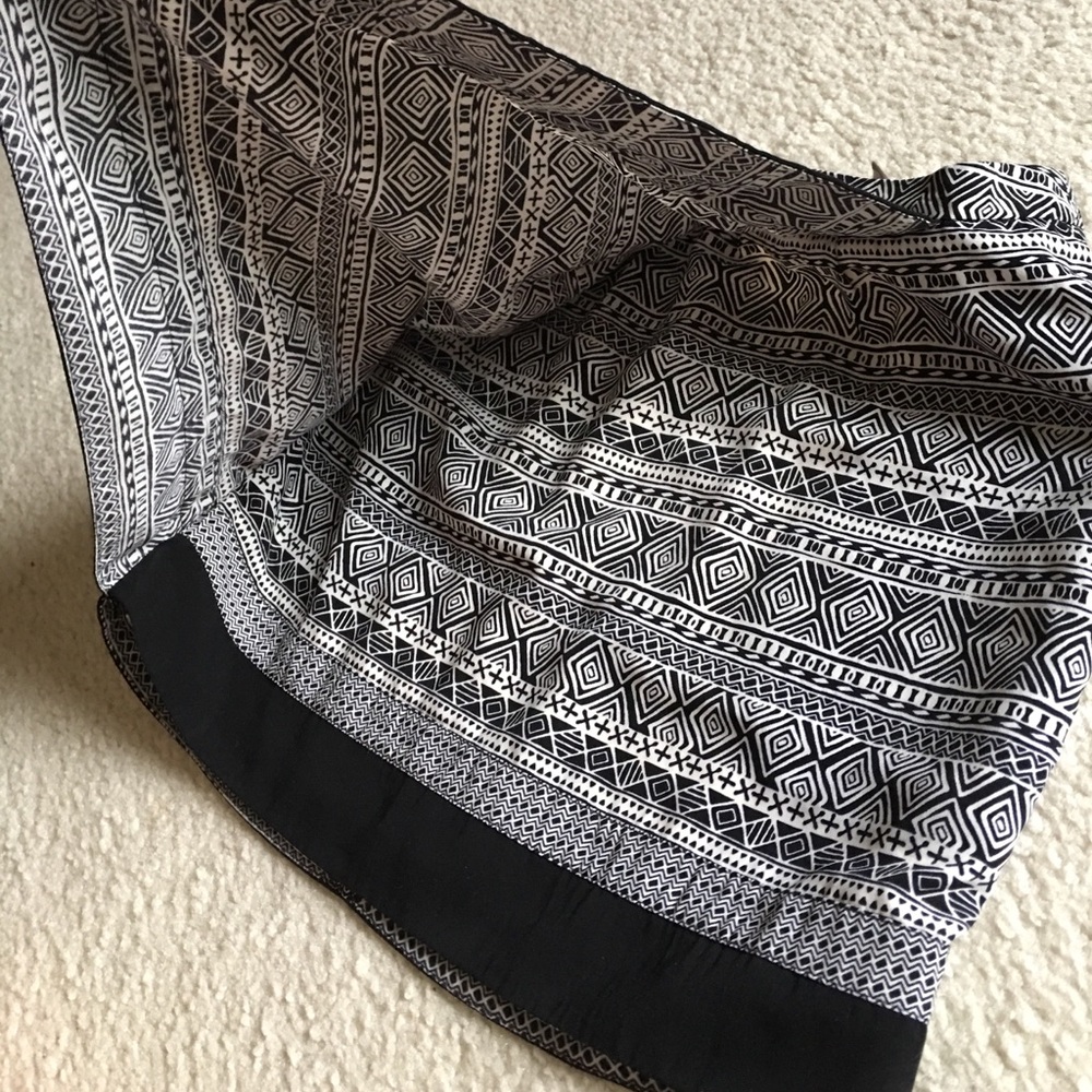 Tribal skirt! - Picture 4 of 4