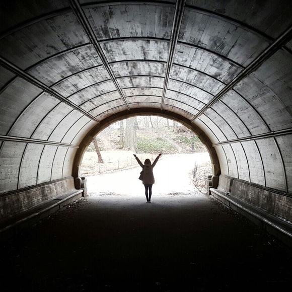 Meet your Posher, L - Picture 1 of 1