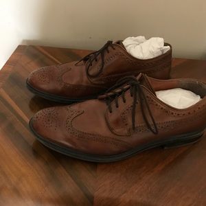 Men's, size 10.5, dress shoes GREAT CONDITION