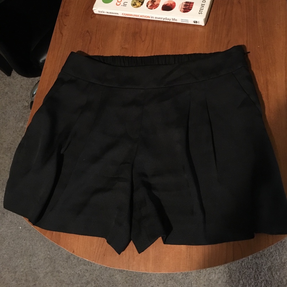 Pleaded black dressy Ann Taylor Loft shorts