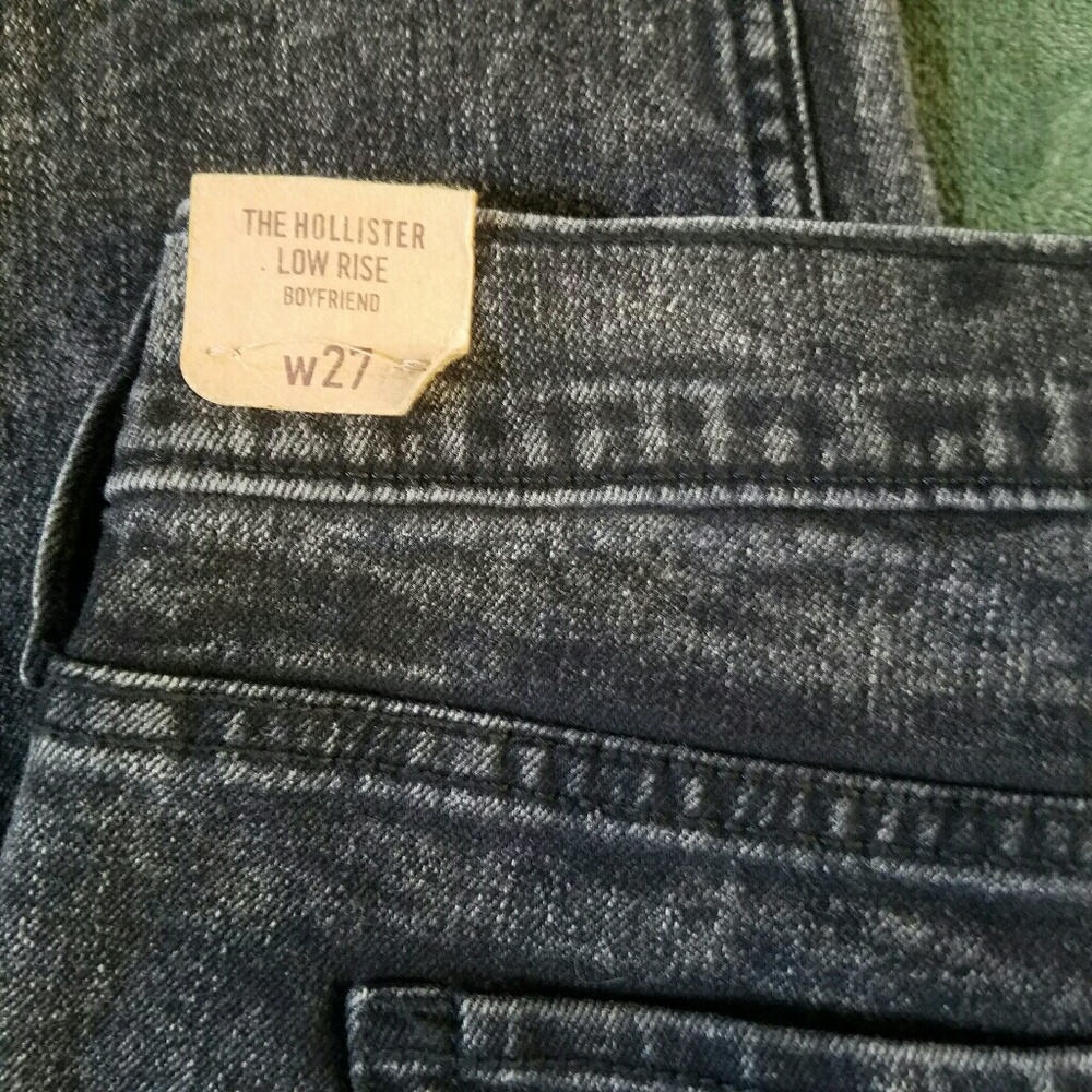 Hollister I Low Rise Boyfriend Black Jeans 5 w27