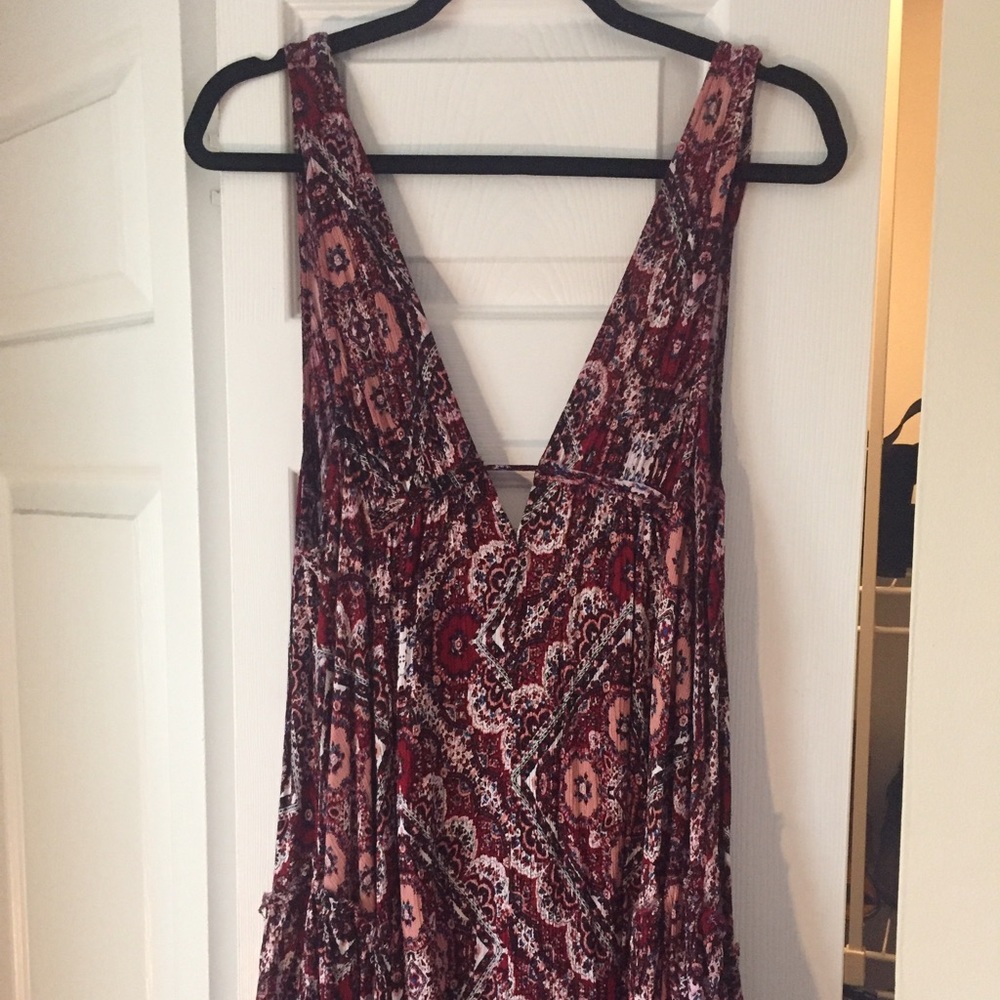 NWT Red and pink low cut tank