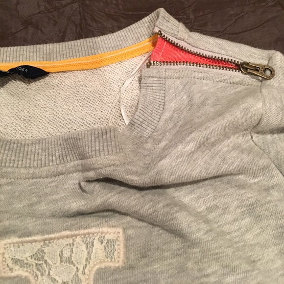 Tommy Hilfiger sweat shirt SZ-S - Picture 4 of 4