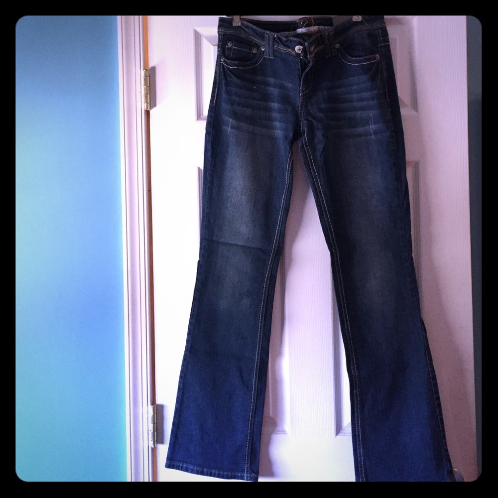Nwt Slim boot cut jeans with wisker wash