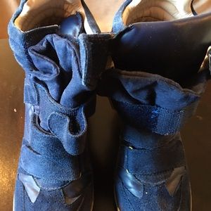 Women's platform sneakers